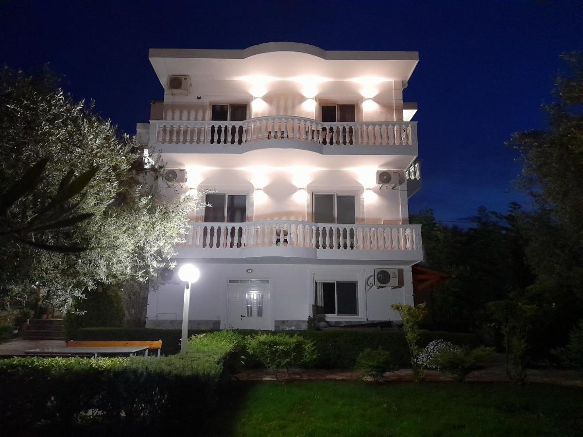 Hotel Villa Ambra 사밀 외부 사진